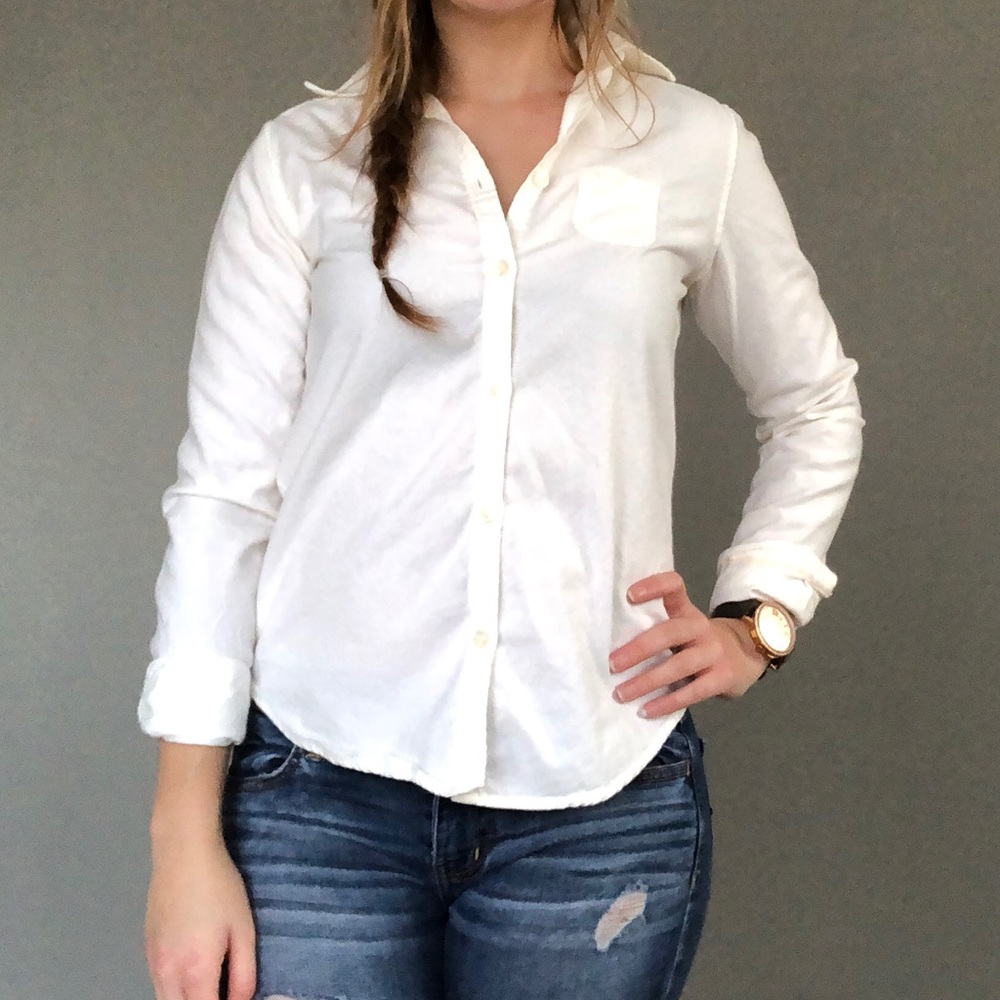 American Eagle White Button Down - LIKE NEW